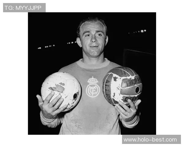 足球明星绰号国王的深层含义与其在足球历史中的地位解析